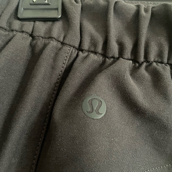 Light Utilitech Cargo Pocket High-Rise Pant - Picture 3 of 4